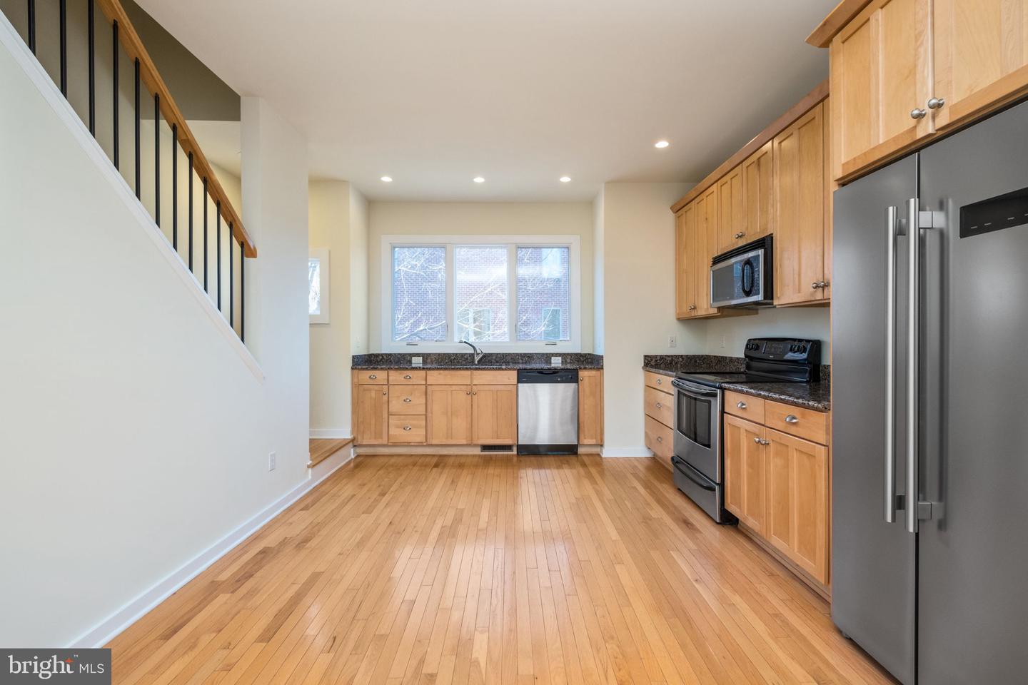 1013 LINDEN AVE #H, CHARLOTTESVILLE, Virginia 22902, 1 Bedroom Bedrooms, ,1 BathroomBathrooms,Residential,For sale,1013 LINDEN AVE #H,VACO2000210 MLS # VACO2000210 1013 LINDEN AVE #H, CHARLOTTESVILLE, Virginia 22902, 1 Bedroom Bedrooms, ,1 BathroomBathrooms,Residential,For sale,1013 LINDEN AVE #H,VACO2000210 MLS # VACO2000210