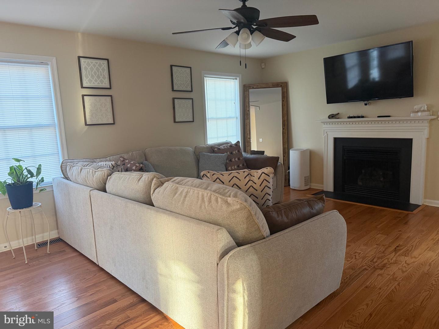 12 COURTNEY CT, FREDERICKSBURG, Virginia 22405, 4 Bedrooms Bedrooms, ,3 BathroomsBathrooms,Residential,For sale,12 COURTNEY CT,VAST2045268 MLS # VAST2045268 12 COURTNEY CT, FREDERICKSBURG, Virginia 22405, 4 Bedrooms Bedrooms, ,3 BathroomsBathrooms,Residential,For sale,12 COURTNEY CT,VAST2045268 MLS # VAST2045268