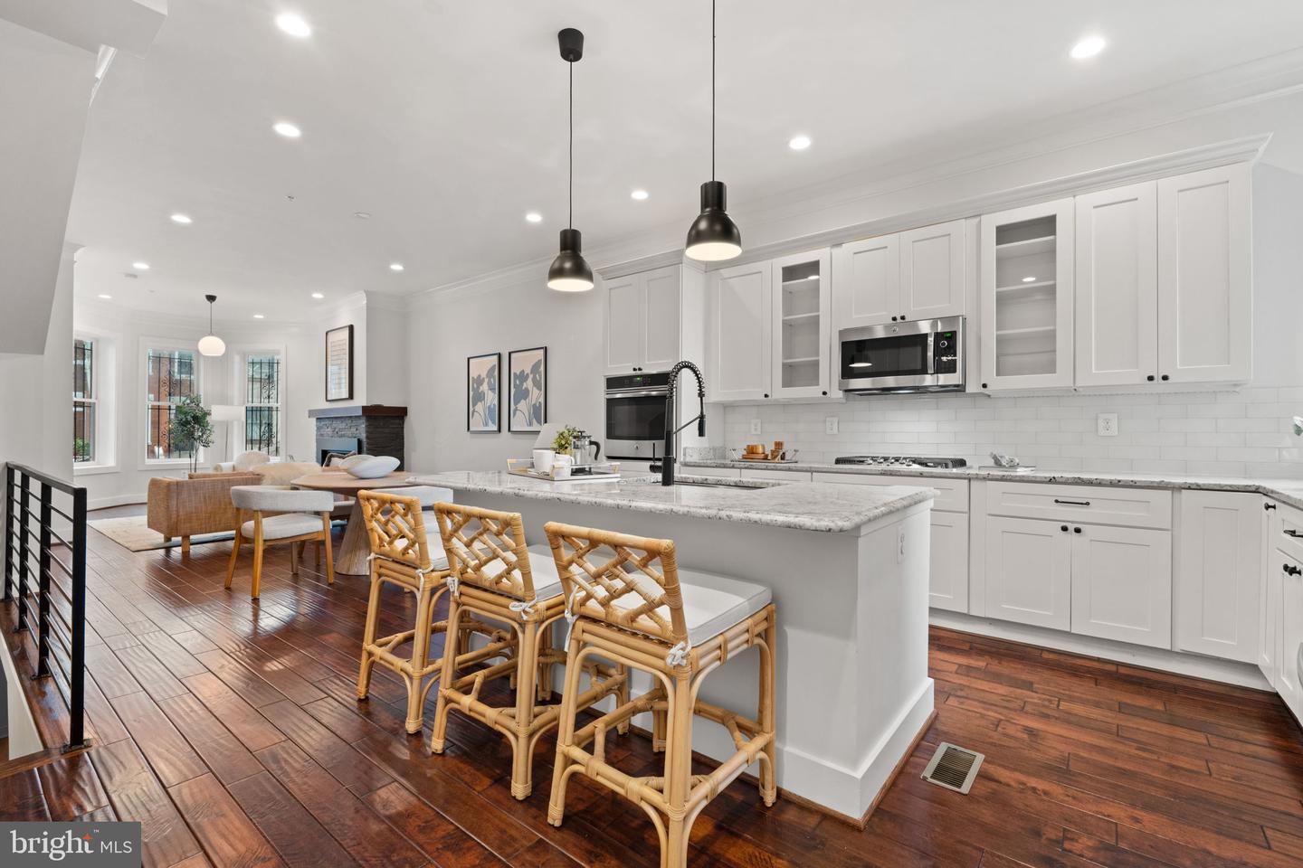 120 S ST NW #1, WASHINGTON, District Of Columbia 20001, 3 Bedrooms Bedrooms, ,3 BathroomsBathrooms,Residential,For sale,120 S ST NW #1,DCDC2241446 MLS # DCDC2241446