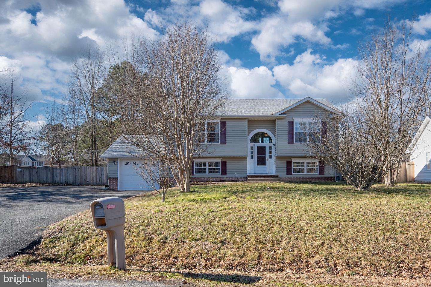 8802 KENT CT, FREDERICKSBURG, Virginia 22408, 3 Bedrooms Bedrooms, ,2 BathroomsBathrooms,Residential,For sale,8802 KENT CT,VASP2038660 MLS # VASP2038660