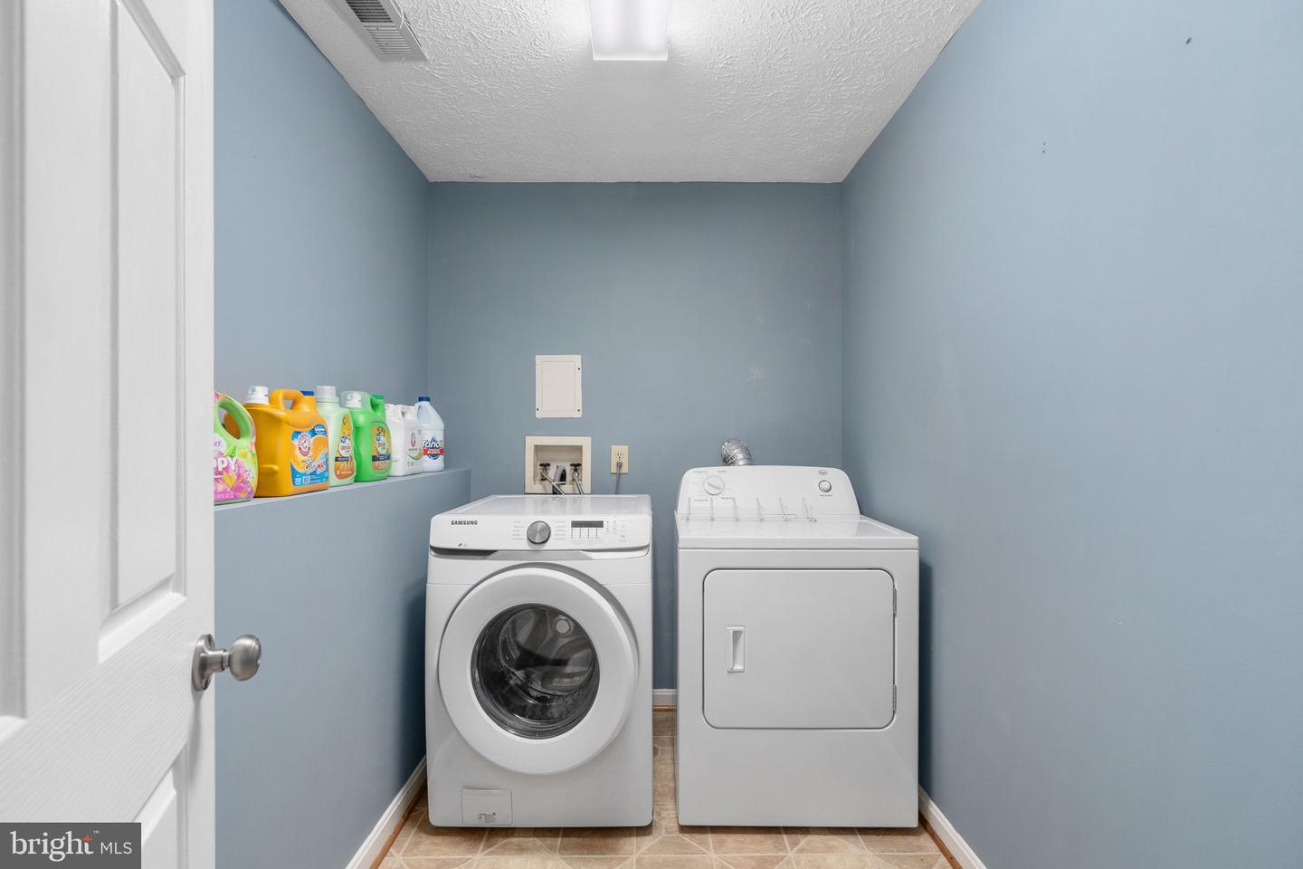 8802 KENT CT, FREDERICKSBURG, Virginia 22408, 3 Bedrooms Bedrooms, ,2 BathroomsBathrooms,Residential,For sale,8802 KENT CT,VASP2038660 MLS # VASP2038660