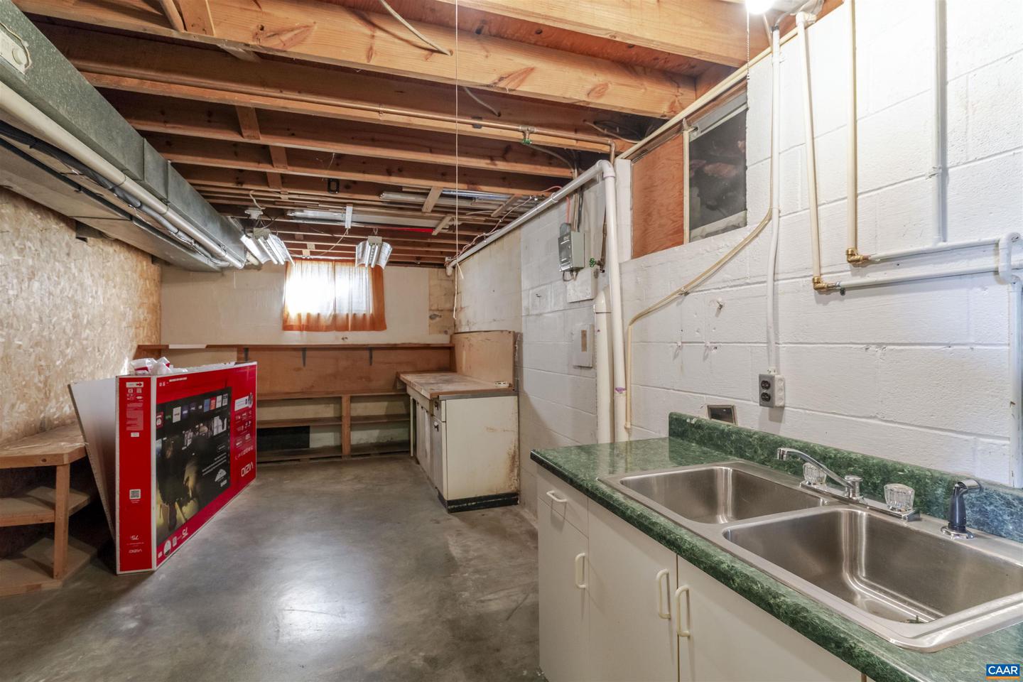 906 ALTA ST, STAUNTON, Virginia 24401, 3 Bedrooms Bedrooms, ,1 BathroomBathrooms,Residential,For sale,906 ALTA ST,672470 MLS # 672470