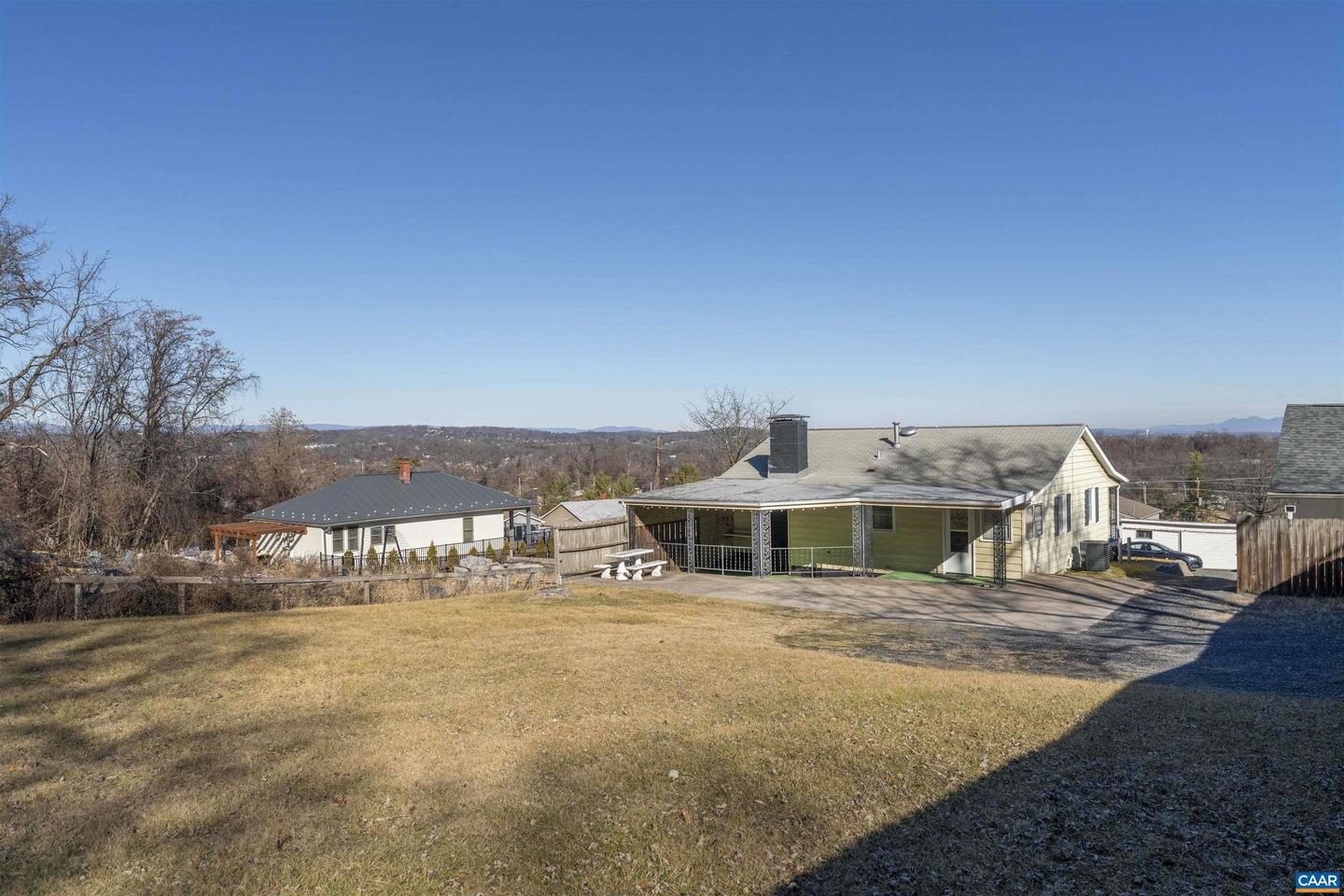 906 ALTA ST, STAUNTON, Virginia 24401, 3 Bedrooms Bedrooms, ,1 BathroomBathrooms,Residential,For sale,906 ALTA ST,672470 MLS # 672470