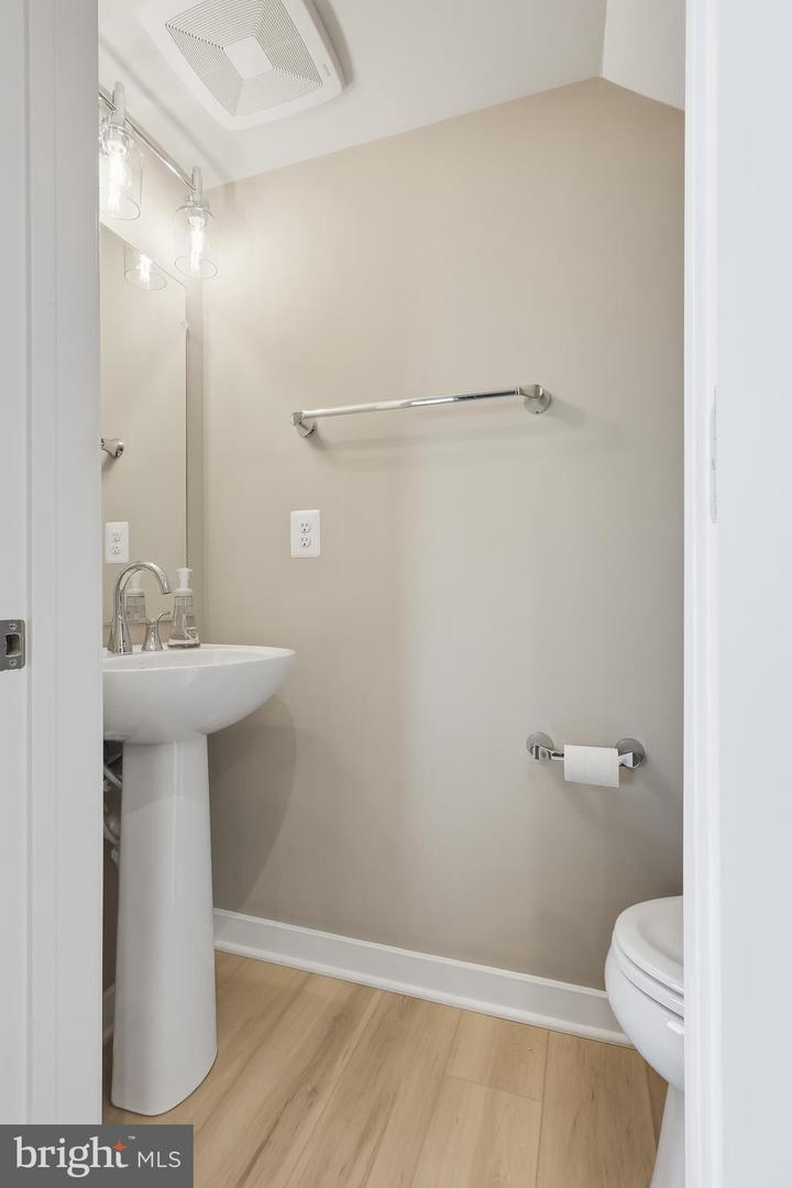 17722 WILLIAMS WAY, DUMFRIES, Virginia 22026, 2 Bedrooms Bedrooms, ,2 BathroomsBathrooms,Residential,For sale,17722 WILLIAMS WAY,VAPW2110566 MLS # VAPW2110566 17722 WILLIAMS WAY, DUMFRIES, Virginia 22026, 2 Bedrooms Bedrooms, ,2 BathroomsBathrooms,Residential,For sale,17722 WILLIAMS WAY,VAPW2110566 MLS # VAPW2110566