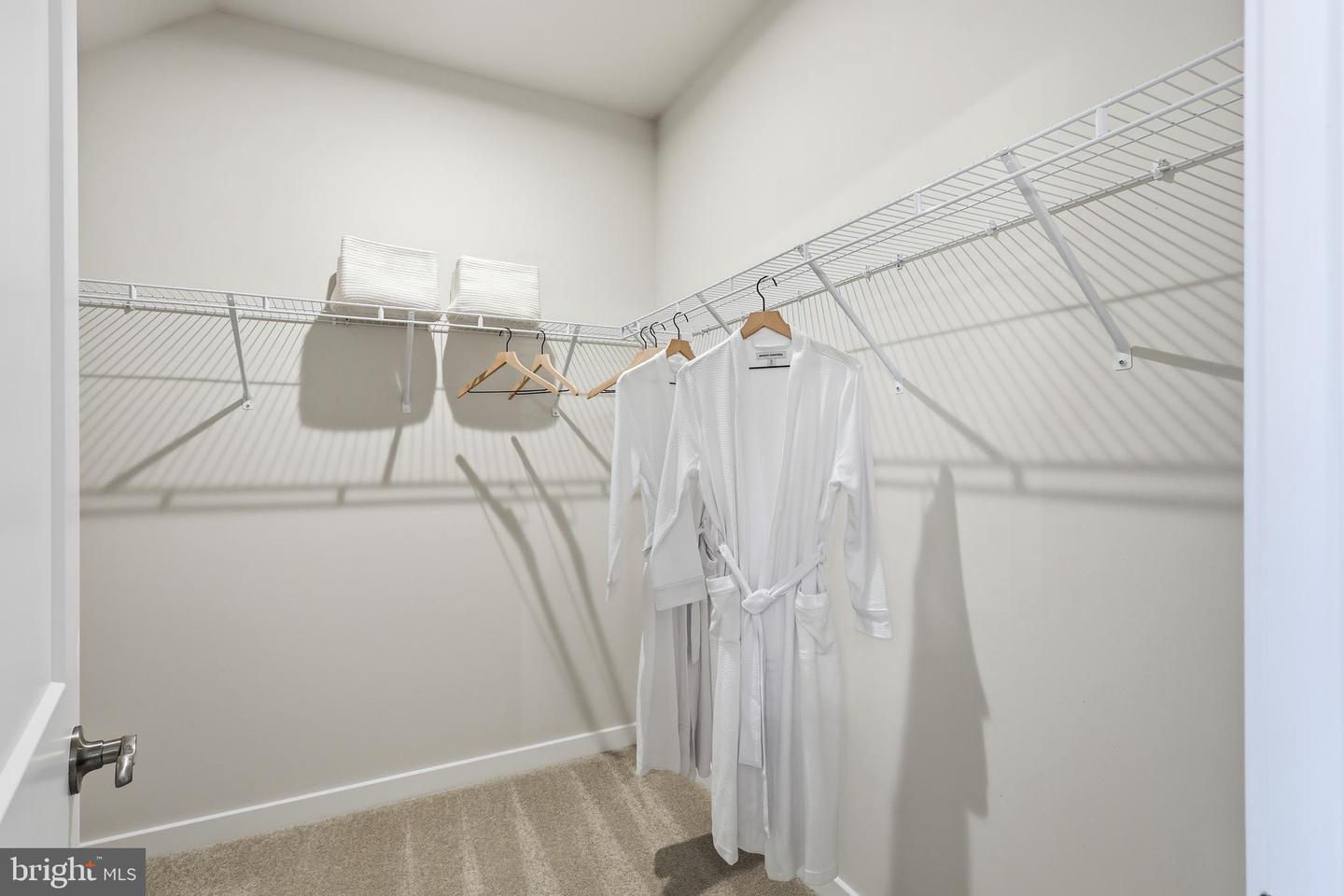 17722 WILLIAMS WAY, DUMFRIES, Virginia 22026, 2 Bedrooms Bedrooms, ,2 BathroomsBathrooms,Residential,For sale,17722 WILLIAMS WAY,VAPW2110566 MLS # VAPW2110566 17722 WILLIAMS WAY, DUMFRIES, Virginia 22026, 2 Bedrooms Bedrooms, ,2 BathroomsBathrooms,Residential,For sale,17722 WILLIAMS WAY,VAPW2110566 MLS # VAPW2110566