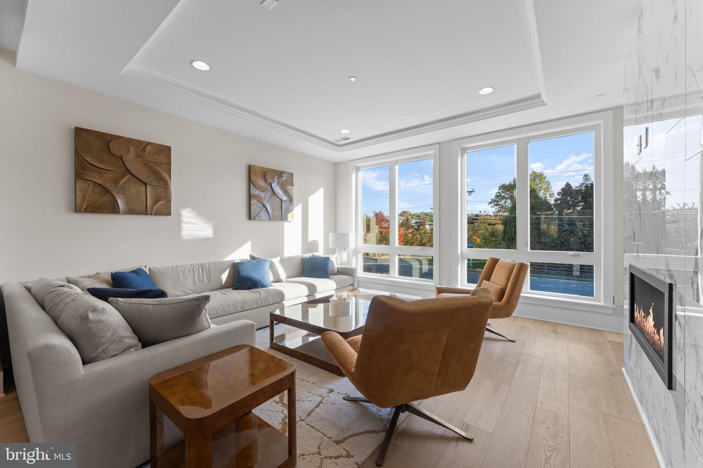 7047 LIBERTY LN #32, MCLEAN, Virginia 22101, 3 Bedrooms Bedrooms, ,2 BathroomsBathrooms,Residential,For sale,7047 LIBERTY LN #32,VAFX2285840 MLS # VAFX2285840