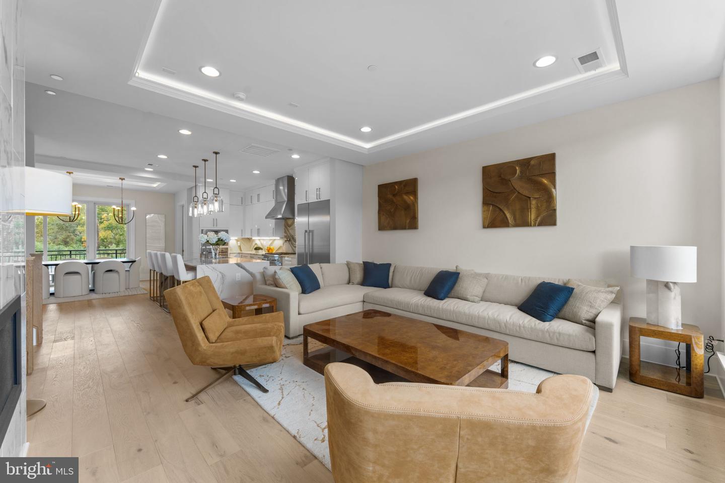 7047 LIBERTY LN #32, MCLEAN, Virginia 22101, 3 Bedrooms Bedrooms, ,2 BathroomsBathrooms,Residential,For sale,7047 LIBERTY LN #32,VAFX2285840 MLS # VAFX2285840