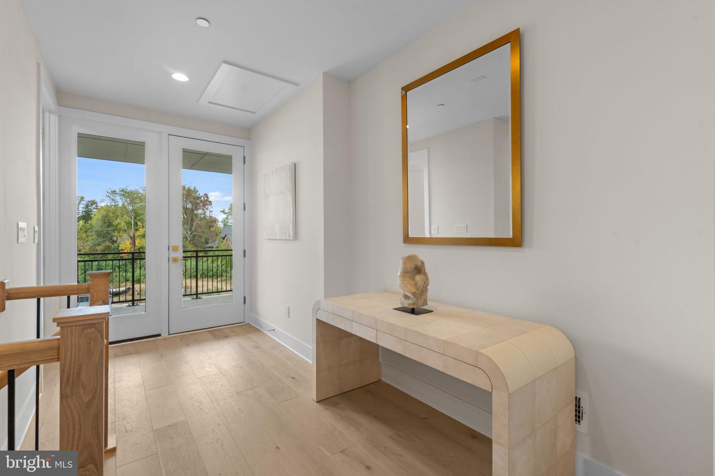 7047 LIBERTY LN #32, MCLEAN, Virginia 22101, 3 Bedrooms Bedrooms, ,2 BathroomsBathrooms,Residential,For sale,7047 LIBERTY LN #32,VAFX2285840 MLS # VAFX2285840