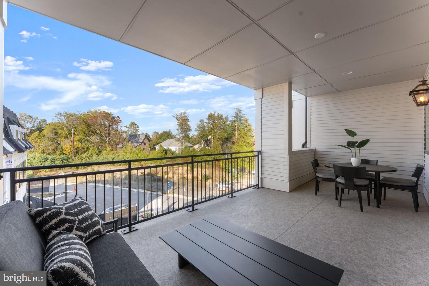 7047 LIBERTY LN #32, MCLEAN, Virginia 22101, 3 Bedrooms Bedrooms, ,2 BathroomsBathrooms,Residential,For sale,7047 LIBERTY LN #32,VAFX2285840 MLS # VAFX2285840