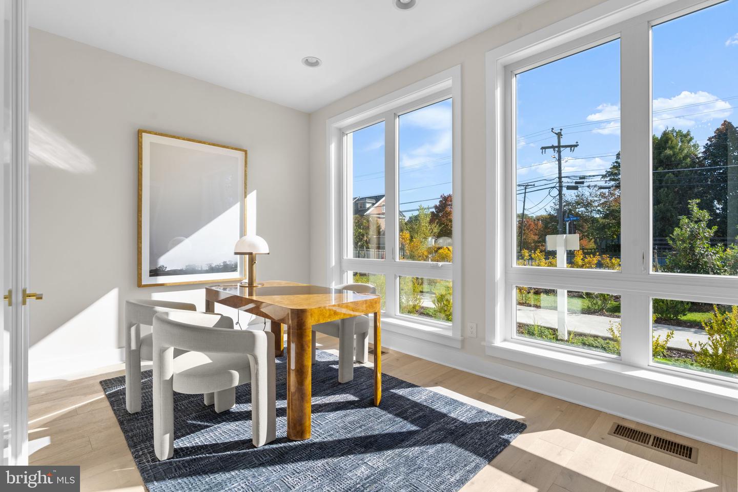 7047 LIBERTY LN #32, MCLEAN, Virginia 22101, 3 Bedrooms Bedrooms, ,2 BathroomsBathrooms,Residential,For sale,7047 LIBERTY LN #32,VAFX2285840 MLS # VAFX2285840