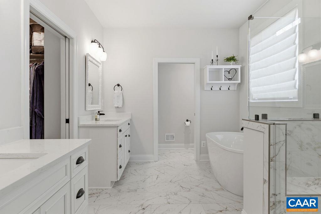 1935 BEAR ISLAND PKWY, ZION CROSSROADS, Virginia 22942, 3 Bedrooms Bedrooms, ,2 BathroomsBathrooms,Residential,For sale,1935 BEAR ISLAND PKWY,672473 MLS # 672473