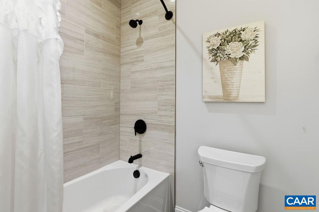 1935 BEAR ISLAND PKWY, ZION CROSSROADS, Virginia 22942, 3 Bedrooms Bedrooms, ,2 BathroomsBathrooms,Residential,For sale,1935 BEAR ISLAND PKWY,672473 MLS # 672473