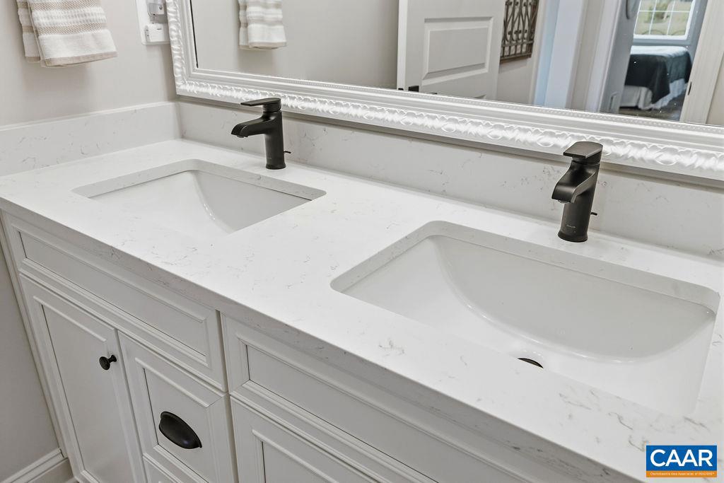 1935 BEAR ISLAND PKWY, ZION CROSSROADS, Virginia 22942, 3 Bedrooms Bedrooms, ,2 BathroomsBathrooms,Residential,For sale,1935 BEAR ISLAND PKWY,672473 MLS # 672473