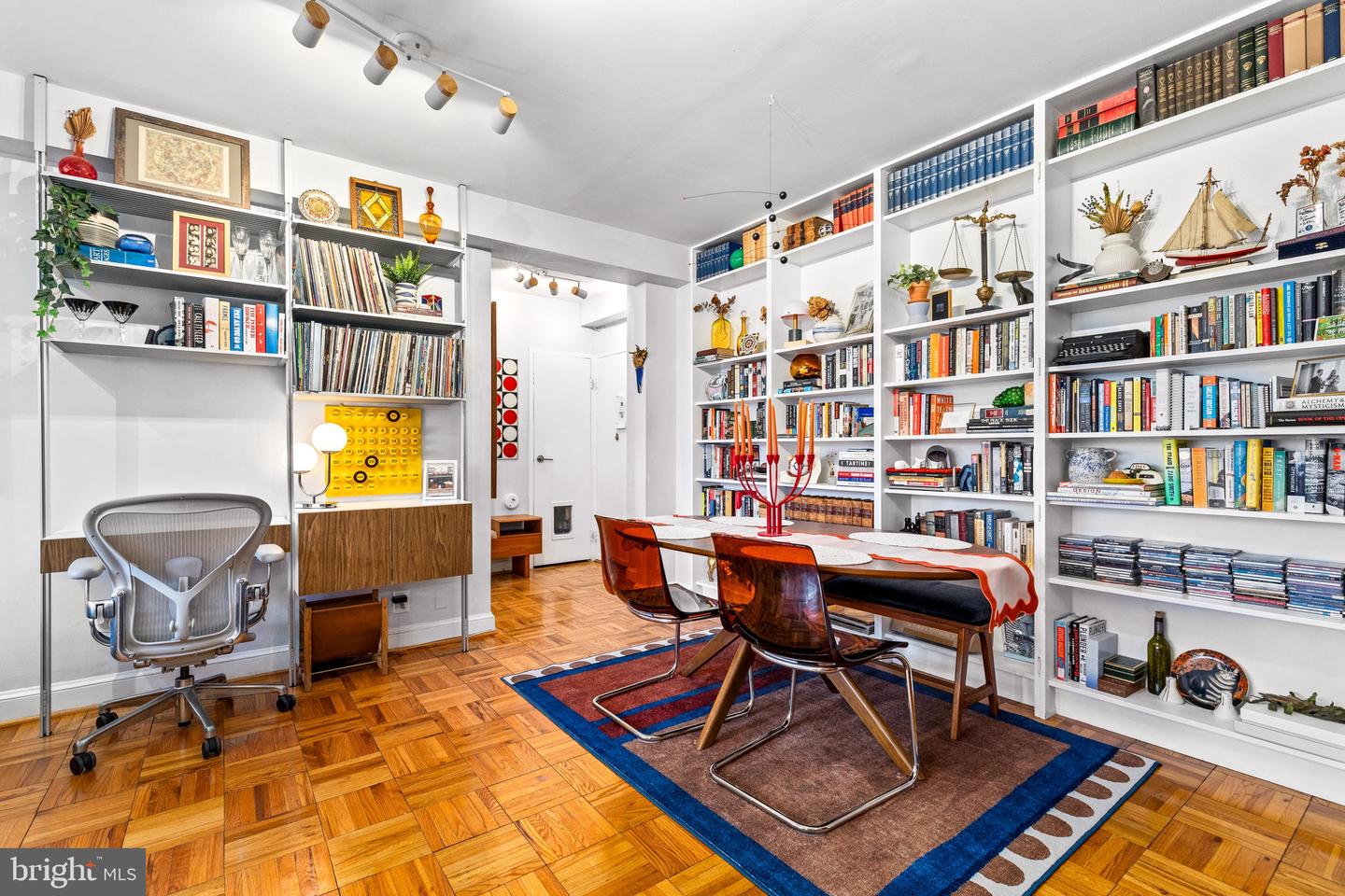 3025 ONTARIO RD NW #207, WASHINGTON, District Of Columbia 20009, 1 Bedroom Bedrooms, ,1 BathroomBathrooms,Residential,For sale,3025 ONTARIO RD NW #207,DCDC2241468 MLS # DCDC2241468