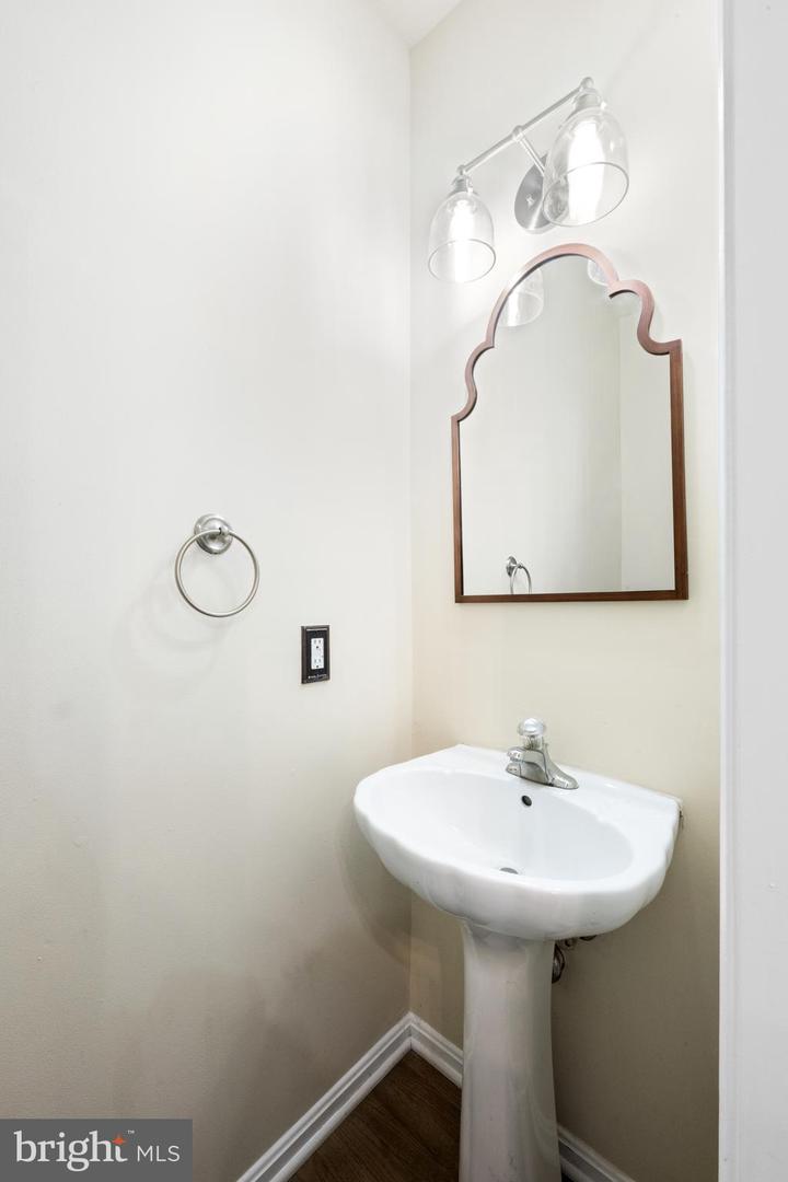 35184 PHEASANT RIDGE RD, LOCUST GROVE, Virginia 22508, 4 Bedrooms Bedrooms, ,3 BathroomsBathrooms,Residential,For sale,35184 PHEASANT RIDGE RD,VAOR2013134 MLS # VAOR2013134