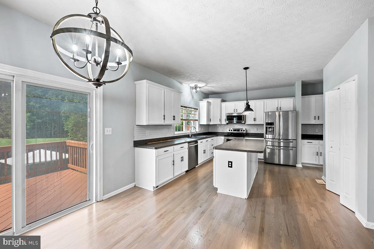 35184 PHEASANT RIDGE RD, LOCUST GROVE, Virginia 22508, 4 Bedrooms Bedrooms, ,3 BathroomsBathrooms,Residential,For sale,35184 PHEASANT RIDGE RD,VAOR2013134 MLS # VAOR2013134