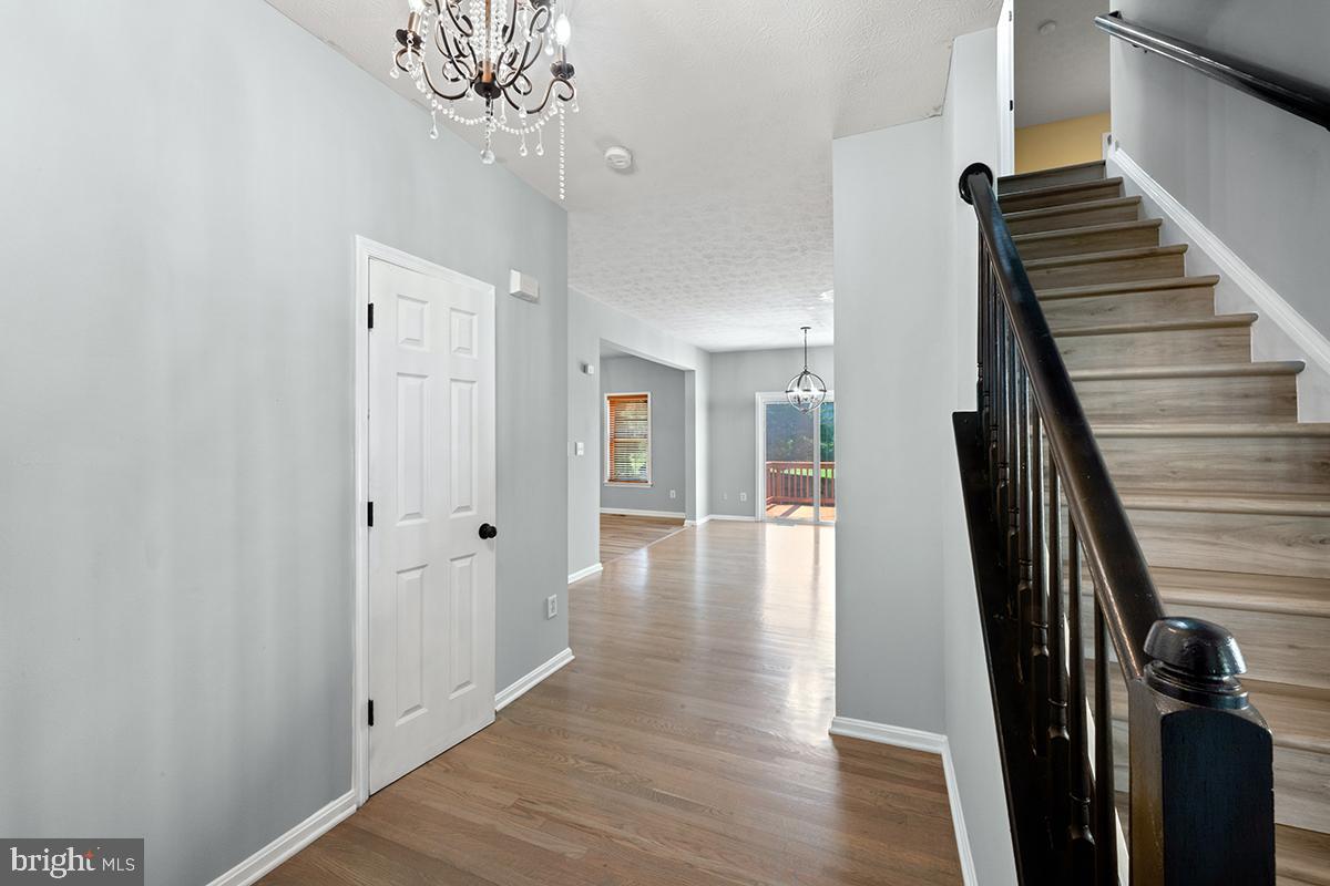 35184 PHEASANT RIDGE RD, LOCUST GROVE, Virginia 22508, 4 Bedrooms Bedrooms, ,3 BathroomsBathrooms,Residential,For sale,35184 PHEASANT RIDGE RD,VAOR2013134 MLS # VAOR2013134