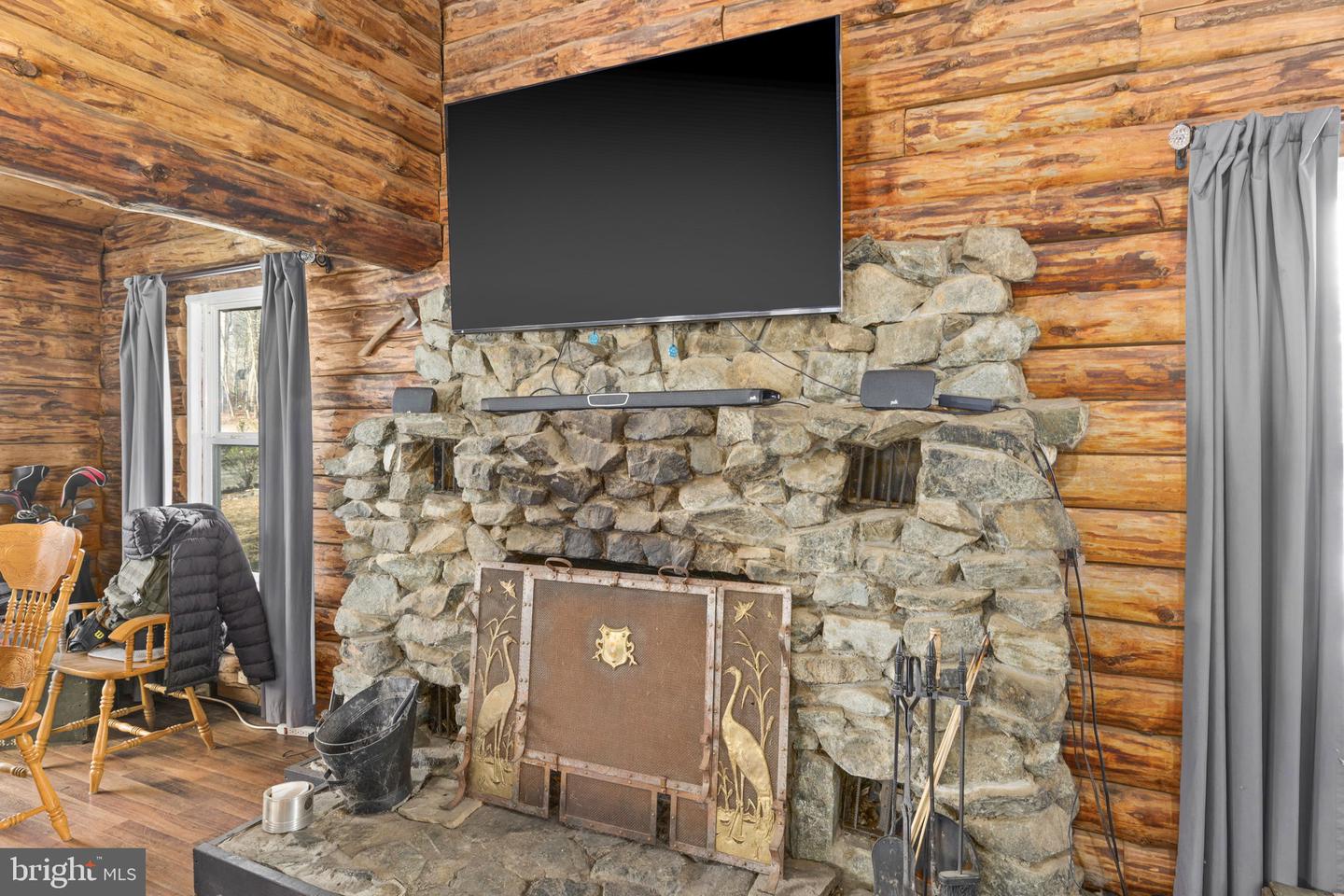 24 WINSLOW RD, FREDERICKSBURG, Virginia 22406, 3 Bedrooms Bedrooms, ,2 BathroomsBathrooms,Residential,For sale,24 WINSLOW RD,VAST2045284 MLS # VAST2045284 24 WINSLOW RD, FREDERICKSBURG, Virginia 22406, 3 Bedrooms Bedrooms, ,2 BathroomsBathrooms,Residential,For sale,24 WINSLOW RD,VAST2045284 MLS # VAST2045284