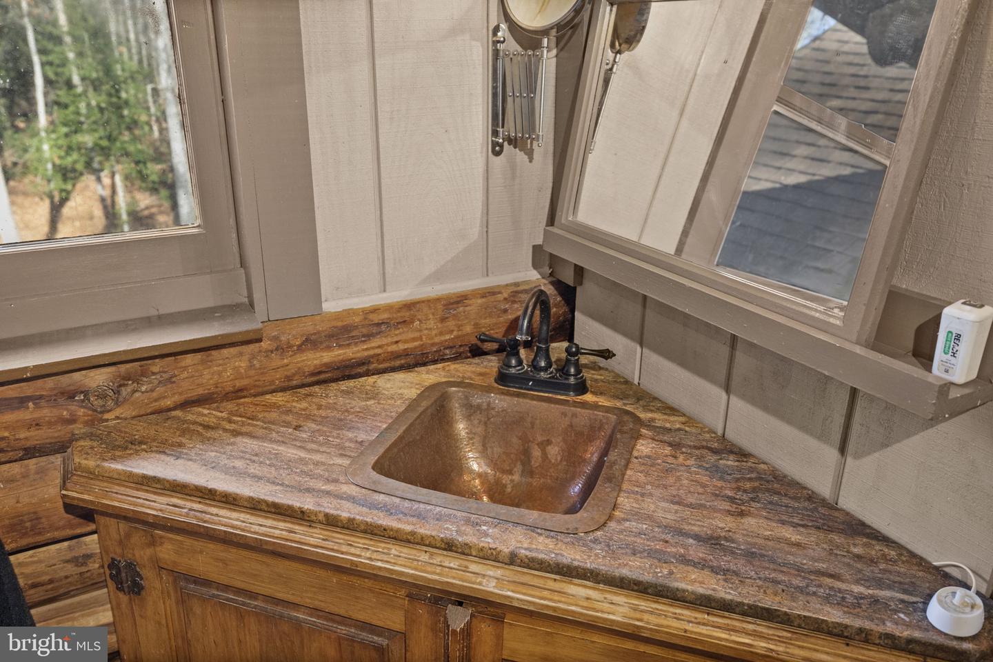 24 WINSLOW RD, FREDERICKSBURG, Virginia 22406, 3 Bedrooms Bedrooms, ,2 BathroomsBathrooms,Residential,For sale,24 WINSLOW RD,VAST2045284 MLS # VAST2045284 24 WINSLOW RD, FREDERICKSBURG, Virginia 22406, 3 Bedrooms Bedrooms, ,2 BathroomsBathrooms,Residential,For sale,24 WINSLOW RD,VAST2045284 MLS # VAST2045284