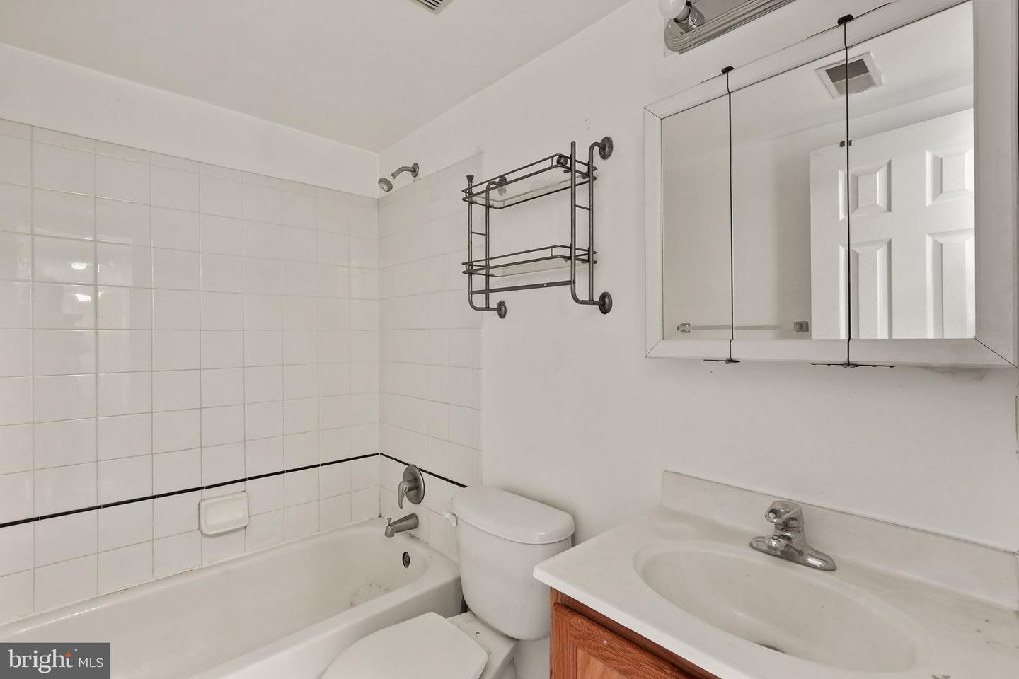 4116 AMES ST NE #203, WASHINGTON, District Of Columbia 20019, 2 Bedrooms Bedrooms, ,1 BathroomBathrooms,Residential,For sale,4116 AMES ST NE #203,DCDC2241484 MLS # DCDC2241484