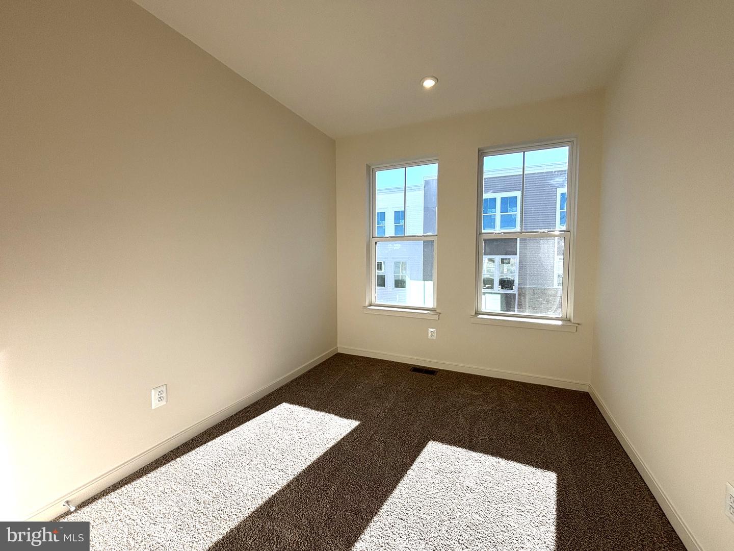 17956 ALICIA AVE, DUMFRIES, Virginia 22026, 3 Bedrooms Bedrooms, ,3 BathroomsBathrooms,Residential,For sale,17956 ALICIA AVE,VAPW2110580 MLS # VAPW2110580 17956 ALICIA AVE, DUMFRIES, Virginia 22026, 3 Bedrooms Bedrooms, ,3 BathroomsBathrooms,Residential,For sale,17956 ALICIA AVE,VAPW2110580 MLS # VAPW2110580