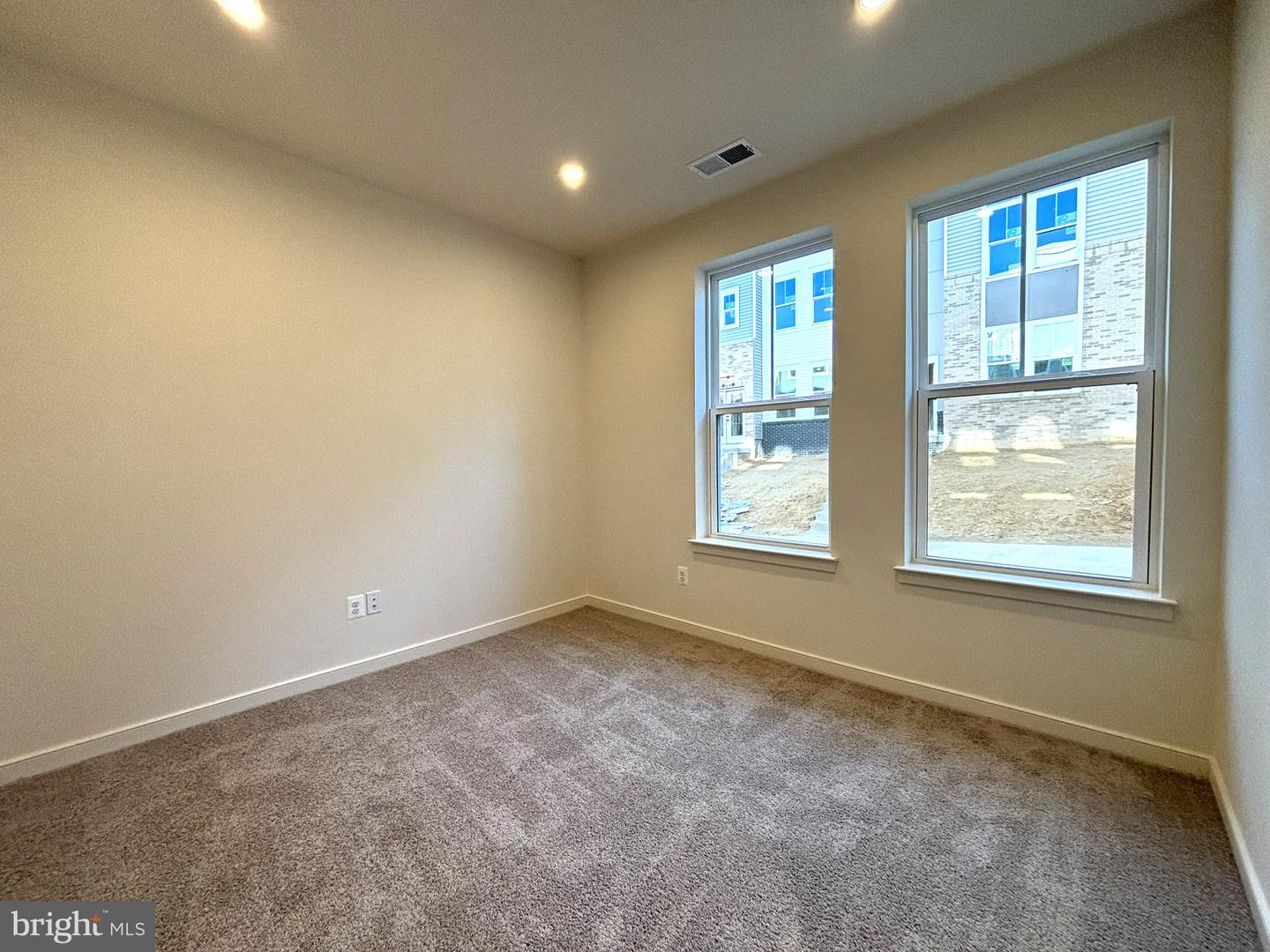 17956 ALICIA AVE, DUMFRIES, Virginia 22026, 3 Bedrooms Bedrooms, ,3 BathroomsBathrooms,Residential,For sale,17956 ALICIA AVE,VAPW2110580 MLS # VAPW2110580 17956 ALICIA AVE, DUMFRIES, Virginia 22026, 3 Bedrooms Bedrooms, ,3 BathroomsBathrooms,Residential,For sale,17956 ALICIA AVE,VAPW2110580 MLS # VAPW2110580