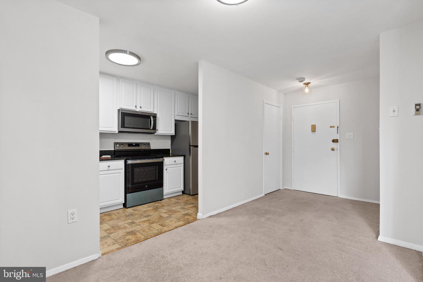 3245 RIO DR #714, FALLS CHURCH, Virginia 22041, 1 Bedroom Bedrooms, ,1 BathroomBathrooms,Residential,For sale,3245 RIO DR #714,VAFX2285868 MLS # VAFX2285868