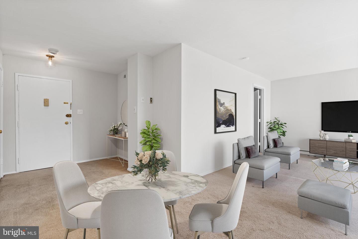 3245 RIO DR #714, FALLS CHURCH, Virginia 22041, 1 Bedroom Bedrooms, ,1 BathroomBathrooms,Residential,For sale,3245 RIO DR #714,VAFX2285868 MLS # VAFX2285868