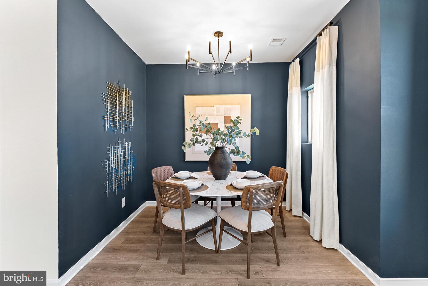 7 SEPIA SQ #HE, ASHBURN, Virginia 20147, 3 Bedrooms Bedrooms, ,2 BathroomsBathrooms,Residential,For sale,7 SEPIA SQ #HE,VALO2113994 MLS # VALO2113994