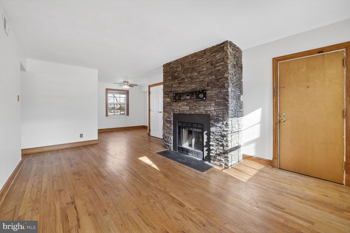 2411 ARLINGTON BLVD #88, ARLINGTON, Virginia 22201, 1 Bedroom Bedrooms, ,1 BathroomBathrooms,Residential,For sale,2411 ARLINGTON BLVD #88,VAAR2067782 MLS # VAAR2067782 2411 ARLINGTON BLVD #88, ARLINGTON, Virginia 22201, 1 Bedroom Bedrooms, ,1 BathroomBathrooms,Residential,For sale,2411 ARLINGTON BLVD #88,VAAR2067782 MLS # VAAR2067782