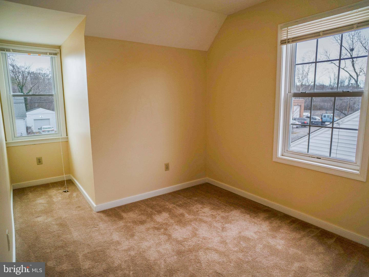 216 MARION ST, FREDERICKSBURG, Virginia 22405, 3 Bedrooms Bedrooms, 7 Rooms Rooms,2 BathroomsBathrooms,Residential,For sale,216 MARION ST,VAST2045290 MLS # VAST2045290