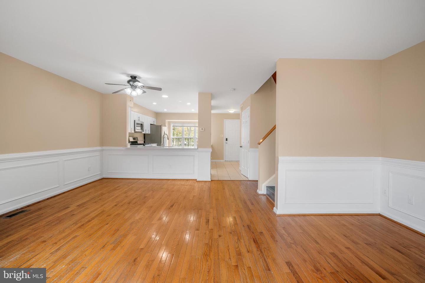 22078 MANNING SQ, STERLING, Virginia 20166, 4 Bedrooms Bedrooms, ,3 BathroomsBathrooms,Residential,For sale,22078 MANNING SQ,VALO2114000 MLS # VALO2114000