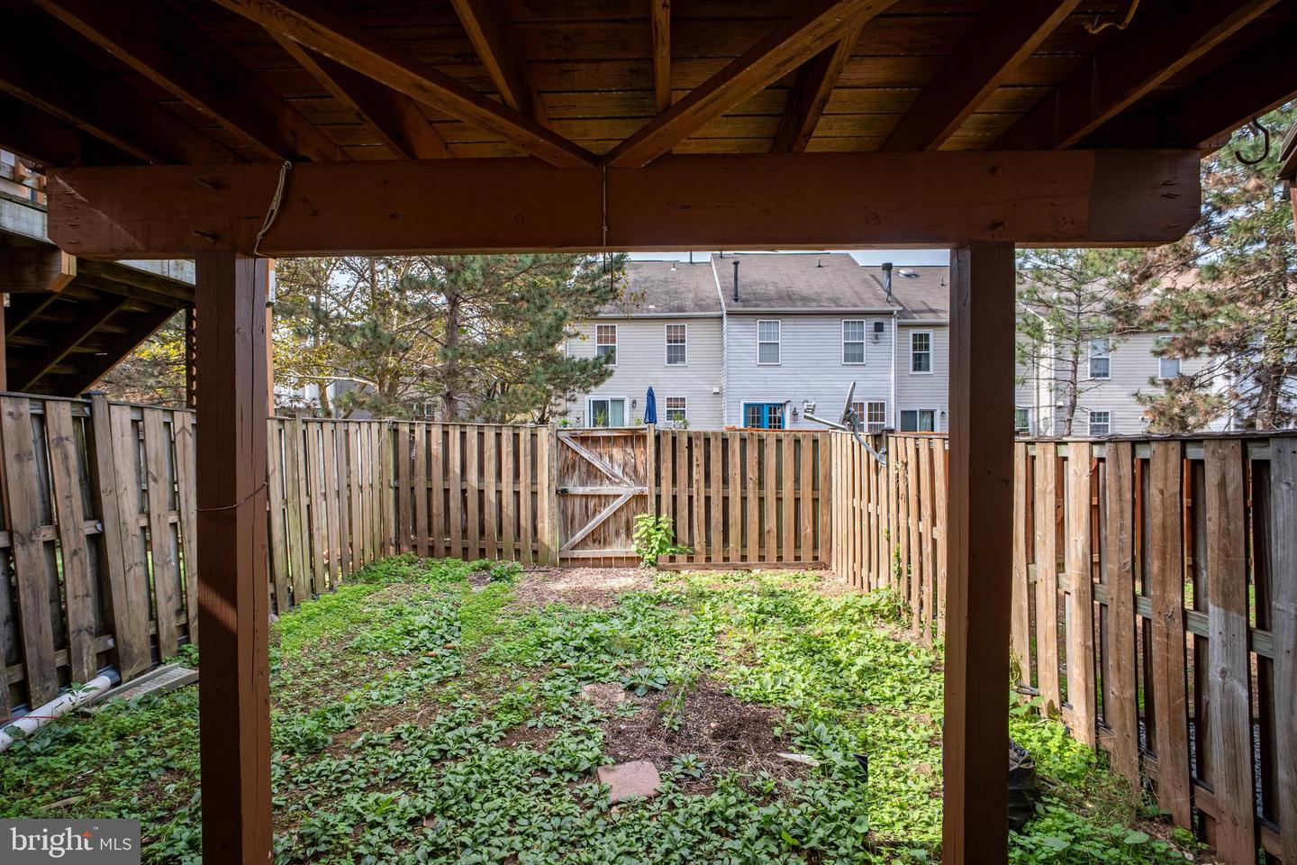 22078 MANNING SQ, STERLING, Virginia 20166, 4 Bedrooms Bedrooms, ,3 BathroomsBathrooms,Residential,For sale,22078 MANNING SQ,VALO2114000 MLS # VALO2114000