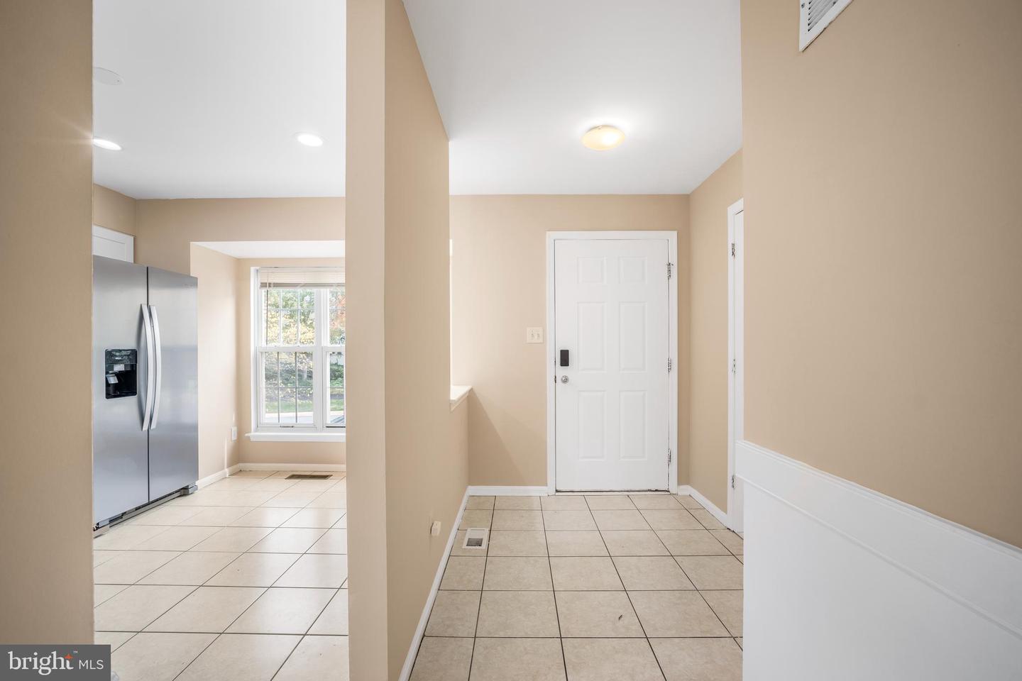 22078 MANNING SQ, STERLING, Virginia 20166, 4 Bedrooms Bedrooms, ,3 BathroomsBathrooms,Residential,For sale,22078 MANNING SQ,VALO2114000 MLS # VALO2114000