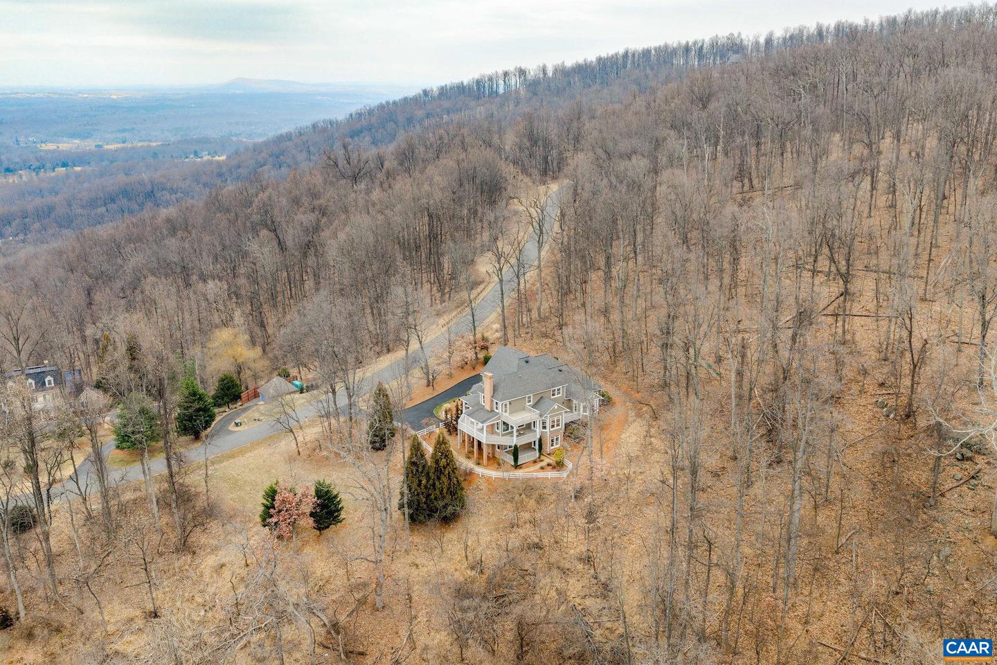 2556 SUMMIT RIDGE TRL, CHARLOTTESVILLE, Virginia 22911, 4 Bedrooms Bedrooms, ,4 BathroomsBathrooms,Residential,For sale,2556 SUMMIT RIDGE TRL,672480 MLS # 672480