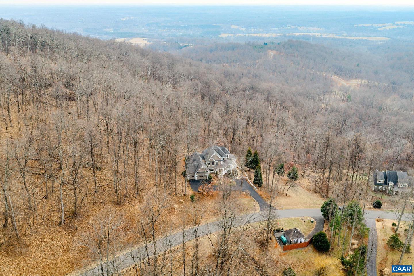 2556 SUMMIT RIDGE TRL, CHARLOTTESVILLE, Virginia 22911, 4 Bedrooms Bedrooms, ,4 BathroomsBathrooms,Residential,For sale,2556 SUMMIT RIDGE TRL,672480 MLS # 672480