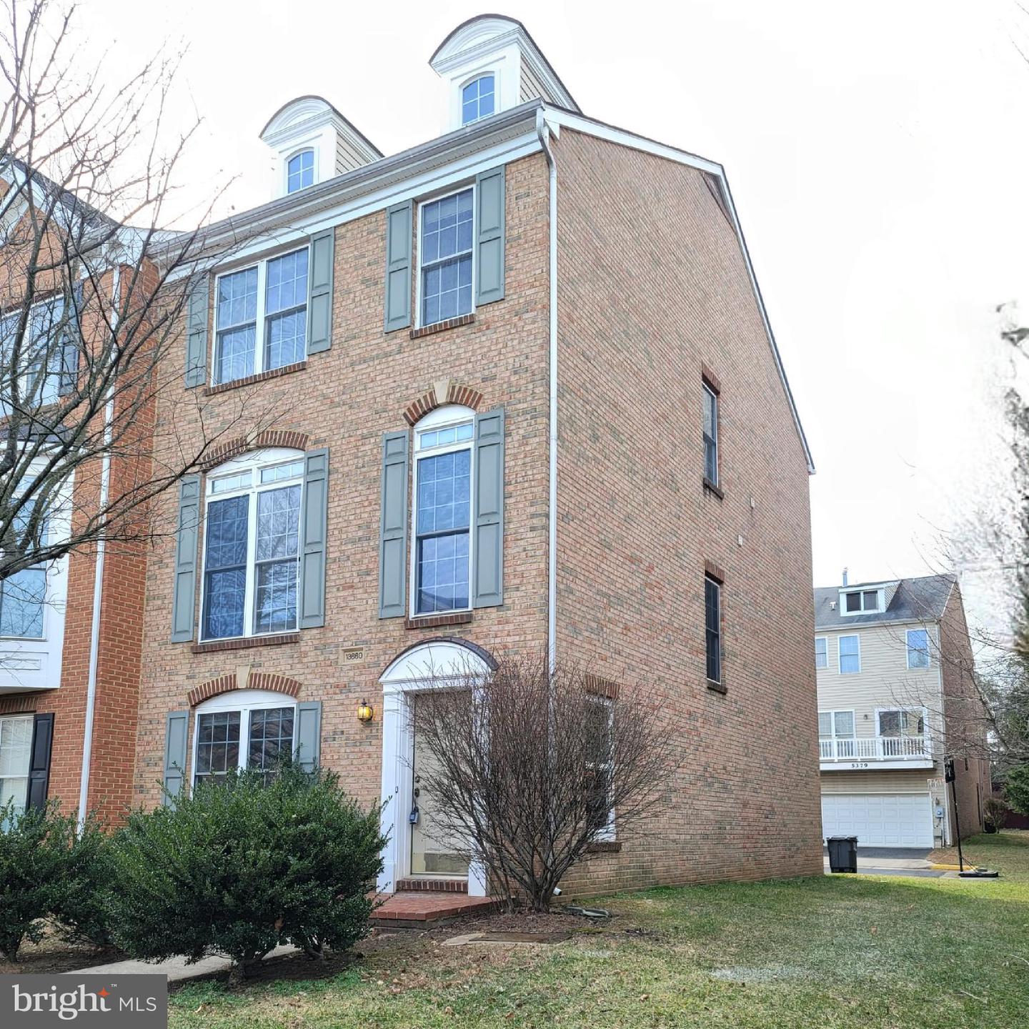 13660 LAVENDER MIST LN, CENTREVILLE, Virginia 20120, 3 Bedrooms Bedrooms, ,2 BathroomsBathrooms,Residential,For sale,13660 LAVENDER MIST LN,VAFX2285876 MLS # VAFX2285876