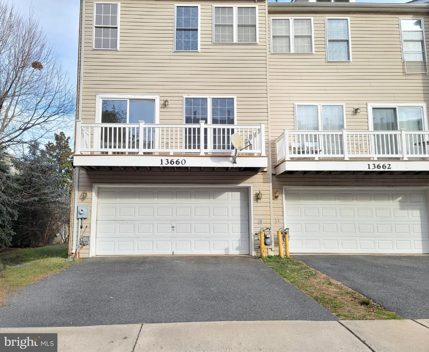 13660 LAVENDER MIST LN, CENTREVILLE, Virginia 20120, 3 Bedrooms Bedrooms, ,2 BathroomsBathrooms,Residential,For sale,13660 LAVENDER MIST LN,VAFX2285876 MLS # VAFX2285876