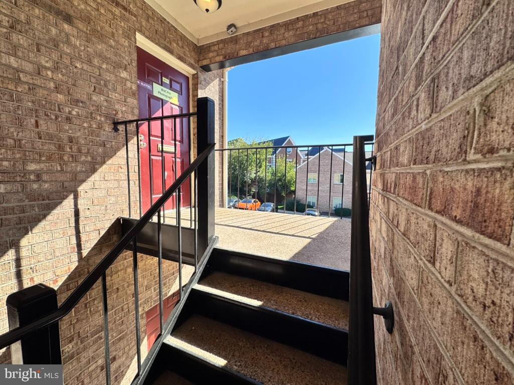 3935 UNIVERSITY DR, FAIRFAX, Virginia 22030, ,Land,For sale,3935 UNIVERSITY DR,VAFC2007666 MLS # VAFC2007666