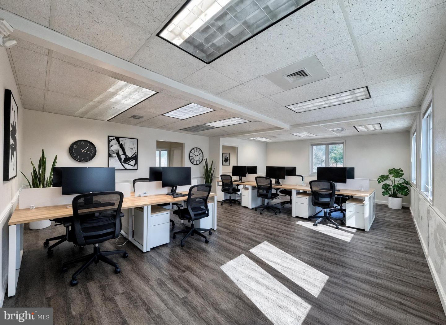 3935 UNIVERSITY DR, FAIRFAX, Virginia 22030, ,Land,For sale,3935 UNIVERSITY DR,VAFC2007666 MLS # VAFC2007666