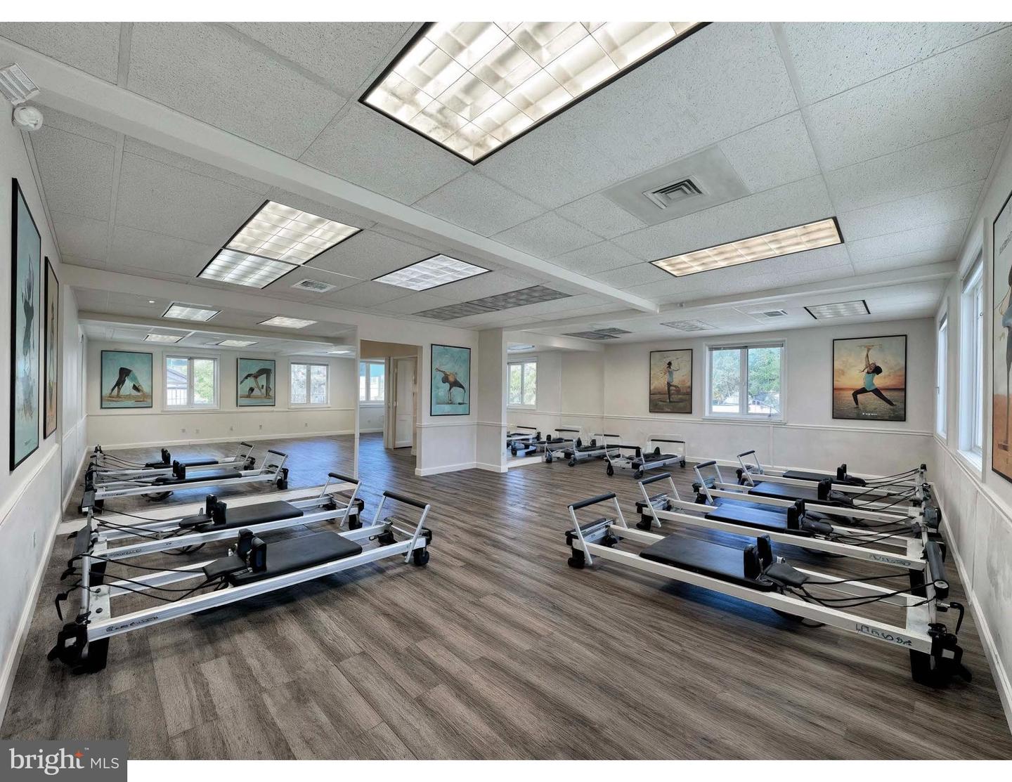 3935 UNIVERSITY DR, FAIRFAX, Virginia 22030, ,Land,For sale,3935 UNIVERSITY DR,VAFC2007666 MLS # VAFC2007666