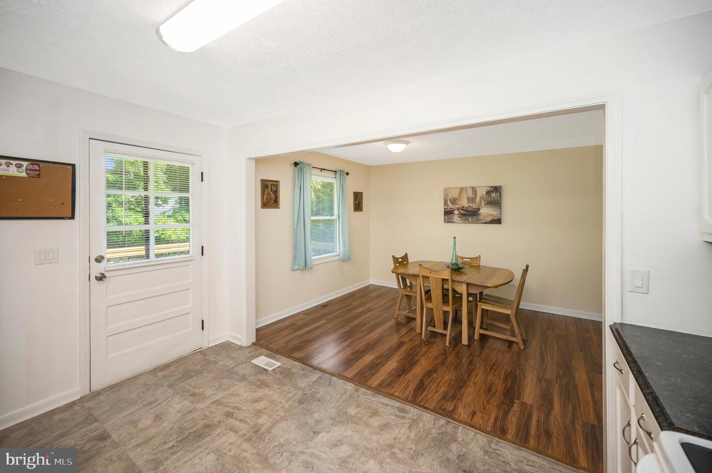 1406 LAKEVIEW PKWY, LOCUST GROVE, Virginia 22508, 3 Bedrooms Bedrooms, ,3 BathroomsBathrooms,Residential,For sale,1406 LAKEVIEW PKWY,VAOR2010030 MLS # VAOR2010030