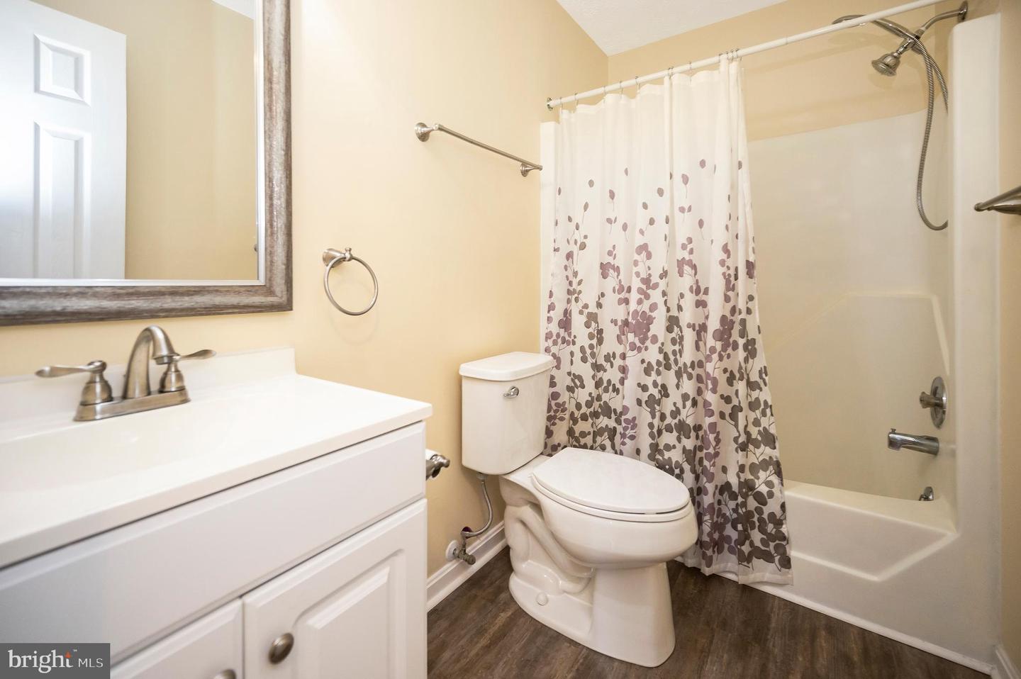 1406 LAKEVIEW PKWY, LOCUST GROVE, Virginia 22508, 3 Bedrooms Bedrooms, ,3 BathroomsBathrooms,Residential,For sale,1406 LAKEVIEW PKWY,VAOR2010030 MLS # VAOR2010030