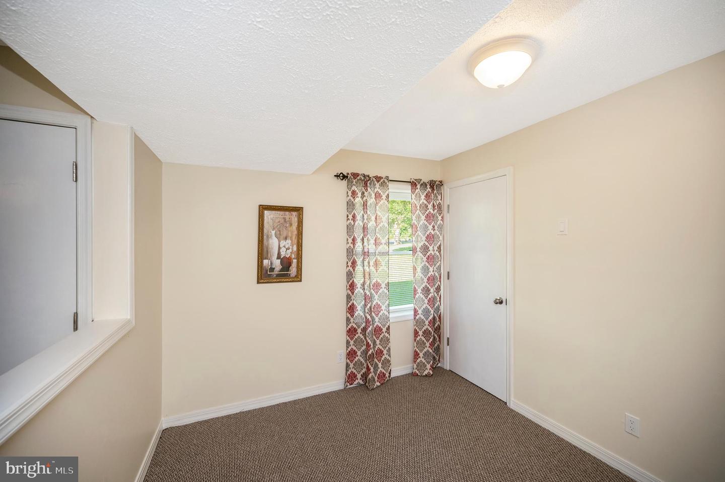 1406 LAKEVIEW PKWY, LOCUST GROVE, Virginia 22508, 3 Bedrooms Bedrooms, ,3 BathroomsBathrooms,Residential,For sale,1406 LAKEVIEW PKWY,VAOR2010030 MLS # VAOR2010030