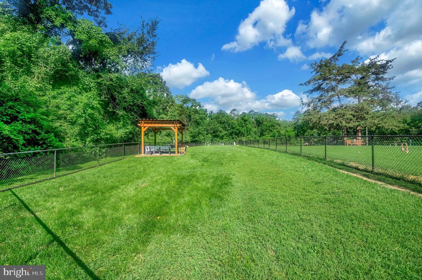 1406 LAKEVIEW PKWY, LOCUST GROVE, Virginia 22508, 3 Bedrooms Bedrooms, ,3 BathroomsBathrooms,Residential,For sale,1406 LAKEVIEW PKWY,VAOR2010030 MLS # VAOR2010030