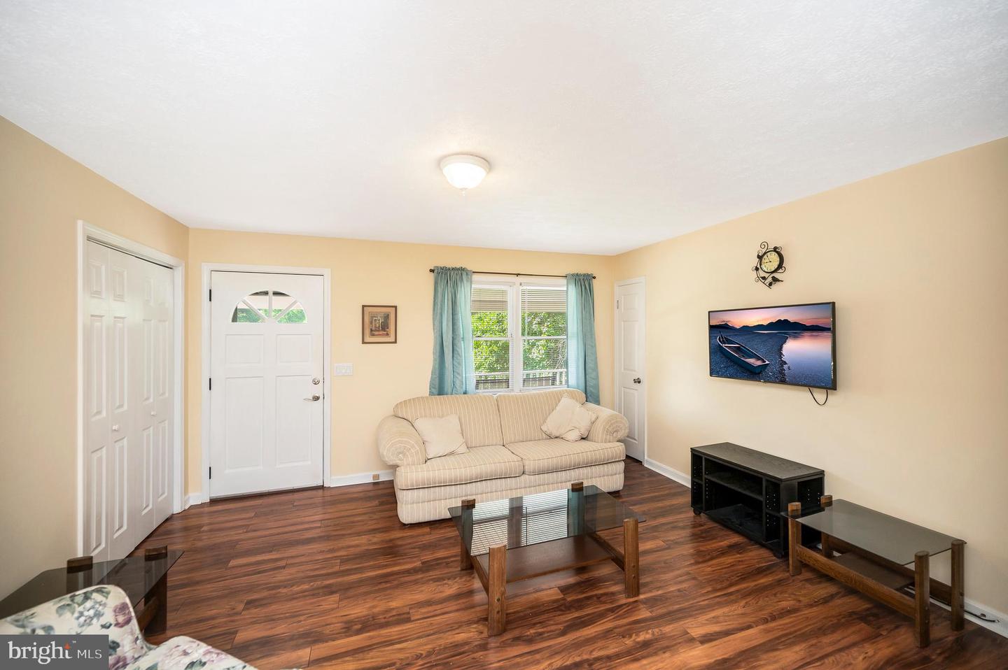 1406 LAKEVIEW PKWY, LOCUST GROVE, Virginia 22508, 3 Bedrooms Bedrooms, ,3 BathroomsBathrooms,Residential,For sale,1406 LAKEVIEW PKWY,VAOR2010030 MLS # VAOR2010030