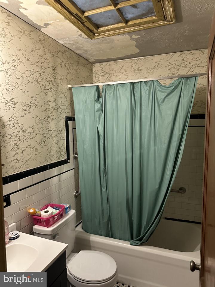 1420 18TH PL SE, WASHINGTON, District Of Columbia 20020, 3 Bedrooms Bedrooms, ,1 BathroomBathrooms,Residential,For sale,1420 18TH PL SE,DCDC2222146 MLS # DCDC2222146