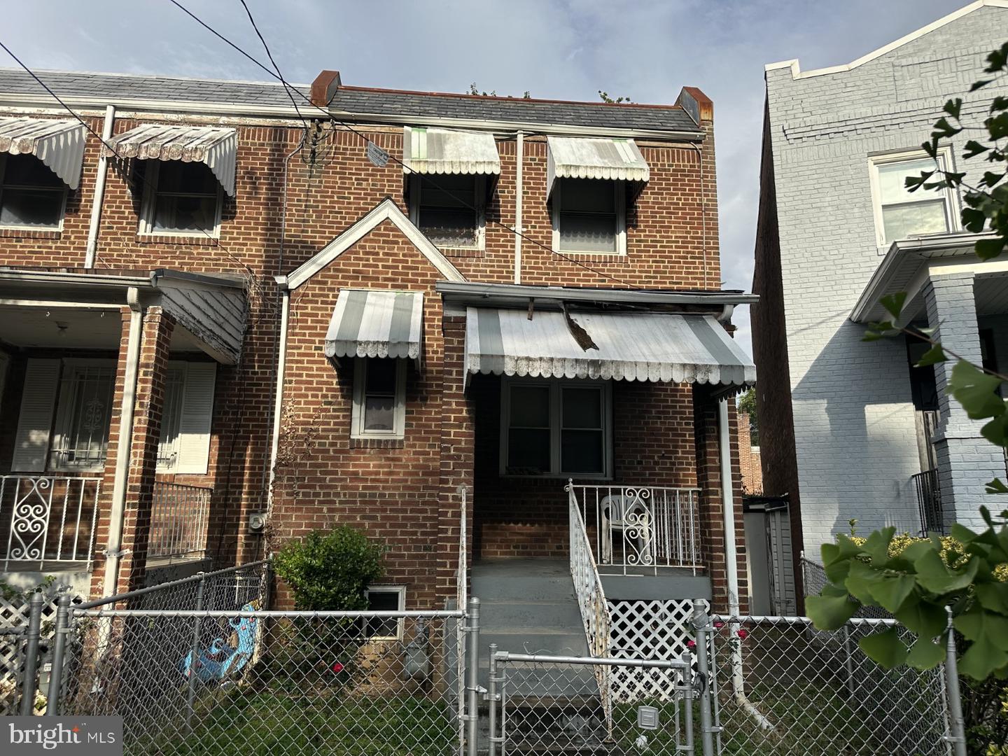 1420 18TH PL SE, WASHINGTON, District Of Columbia 20020, 3 Bedrooms Bedrooms, ,1 BathroomBathrooms,Residential,For sale,1420 18TH PL SE,DCDC2222146 MLS # DCDC2222146