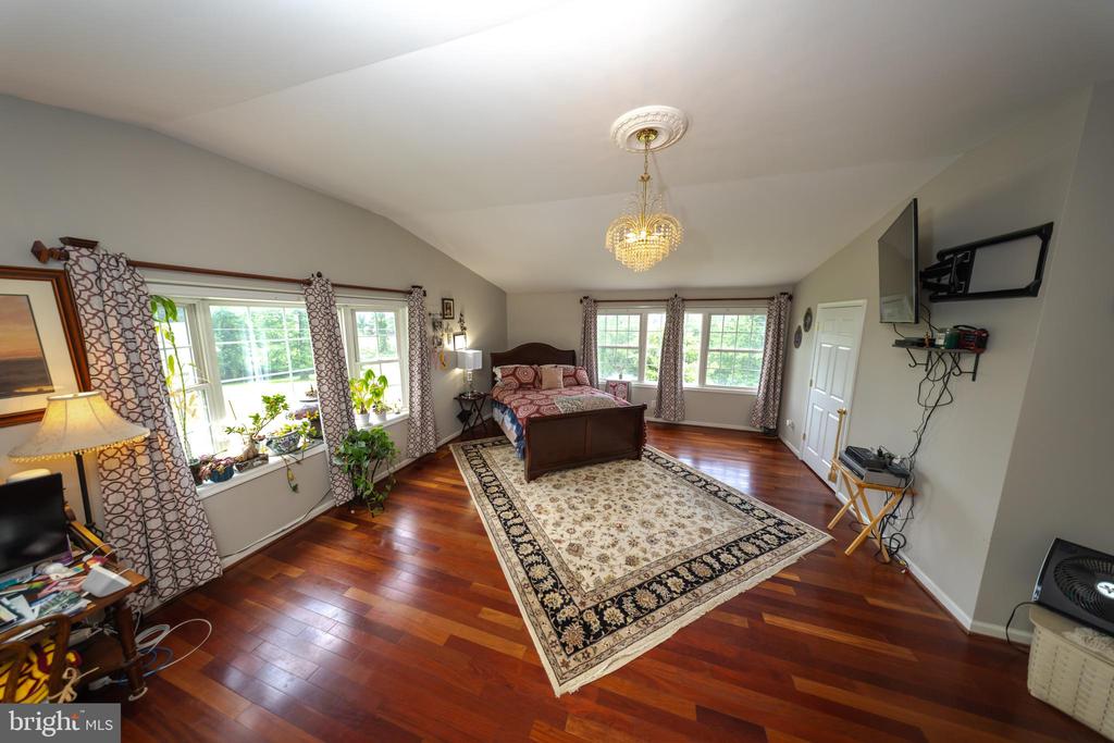 4179 FIERY RUN RD, LINDEN, Virginia, 5 Bedrooms Bedrooms, ,2 BathroomsBathrooms,Residential,4179 FIERY RUN RD,VAFQ2020140 MLS # VAFQ2020140