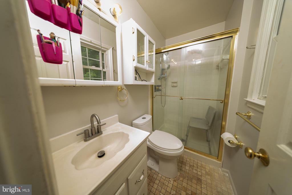 4179 FIERY RUN RD, LINDEN, Virginia, 5 Bedrooms Bedrooms, ,2 BathroomsBathrooms,Residential,4179 FIERY RUN RD,VAFQ2020140 MLS # VAFQ2020140